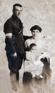 F070 Thomas Flynn, Royal Engineers, Ellen Flynn nee Rush, and daughter