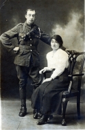 F112 Unamed soldier, Royal Artillery, and wife, Teeside and Tyneside studio