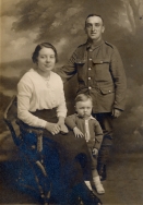 F108 Unnamed soldier and family, J Hallas Studio, Stalybridge