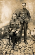 G129 Bob and pal, unidentified regiment, France