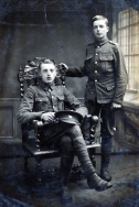G497 Privates Eaton and Tate, King's Own (Yorkshire Light Infantry.