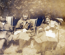 G499 Queen Mary's Army Auxiliary Corps, Rouen, 1919.