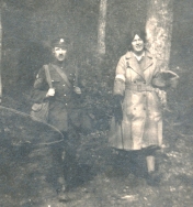 G457 Queen Mary's Army Auxiliary Corps worker and British soldier, La Bouille, Rouen, 8 May 1919.