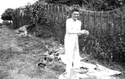 B004 Lt Robinson bivouacing during trench duties14th Battalion, Northumberland Fusiliers