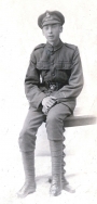 B048 Unnamed soldier, London Rifle Battalion, St Alban's studio