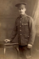 B168 Thomas Howlett, Ist Battalion, The King's (Liverpool Regiment), KIA 13th January, 1915, aged 31, wife of Martha.