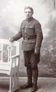 B322 Unnamed lance corporal, WJ Waller Studio, Horsham. Courtesy of Paul Hughes.