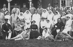 W009 Wounded group, 1917